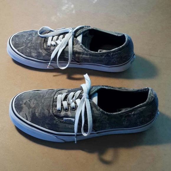 Boba Fett Vans - Men's 10 - Picture 5 of 8